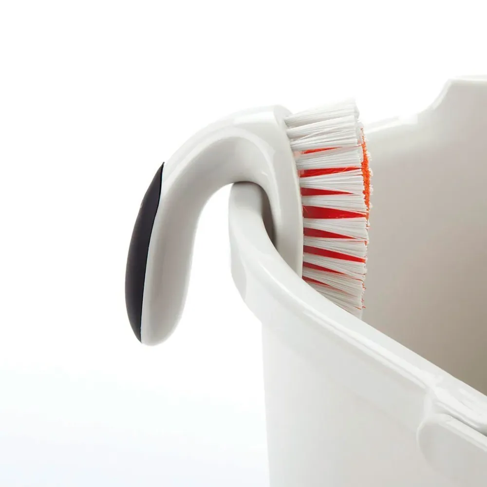 Cepillo limpieza curvo OXO Heavy Duty