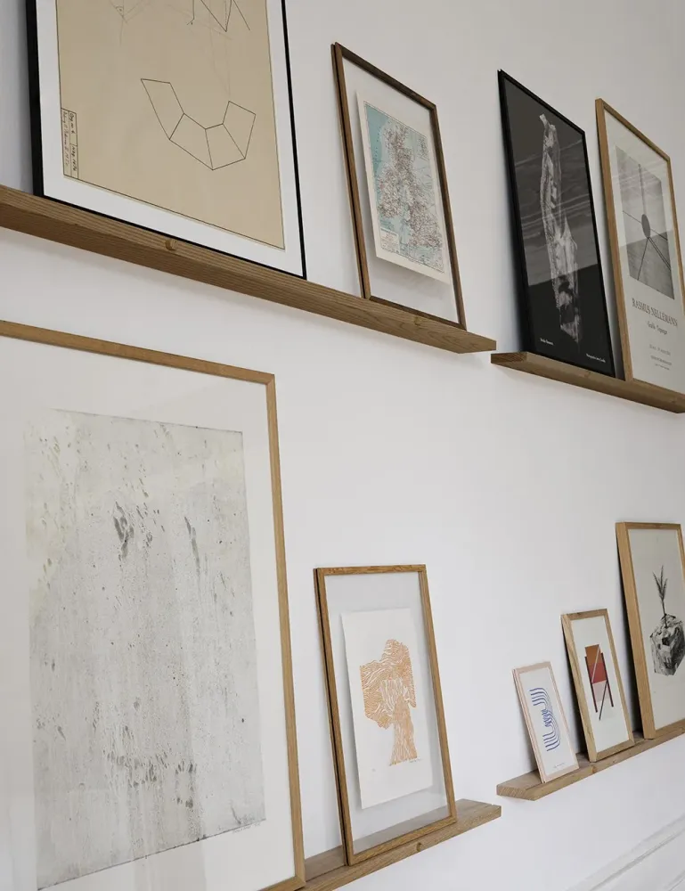 gallery shelf 115 Moebe