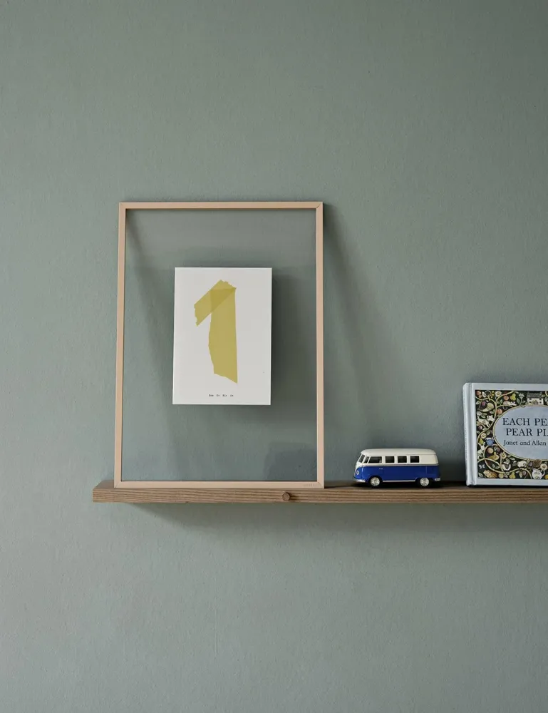 gallery shelf 115 Moebe