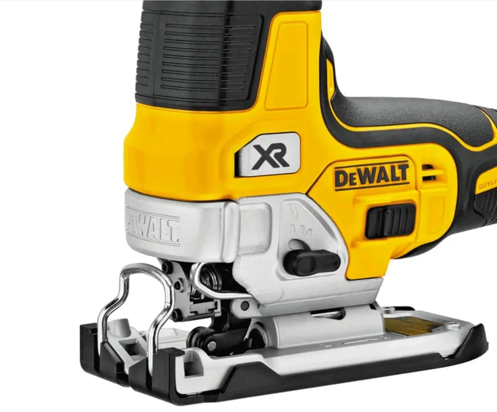 Sierra Caladora 20V DEWALT DCS335B con Garantí