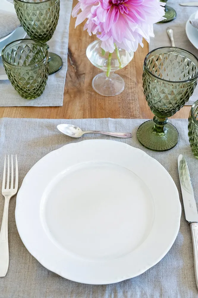 Vajilla Blanca Con Relieve Elemental & Tazas 6 Personas