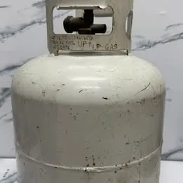 Baterí de 9V Cilindro de Gas 9 Kg – Usado