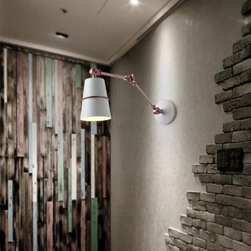 Metalen conische schans modernistische wandlamp met 1 kop wit/zwart met verstelbare arm